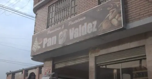 PANADERIA Y PASTELERIA PAN VALDEZ PANADERIA Y PASTELERIA PAN VALDEZ